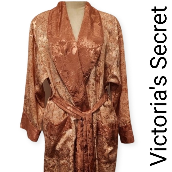 Victoria's Secret Other - Victoria's Secret dressing gown house coat